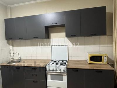 1-бөлмелі пәтер · 41 м² · 5/5 қабат, Мамыр-1 ш/а. 10, бағасы: 250 000 ₸ в Алматы, Ауэзовский р-н