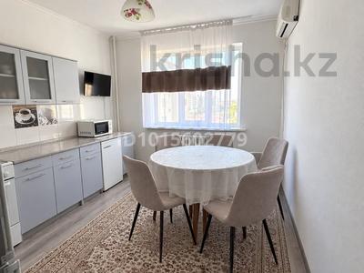 3-бөлмелі пәтер · 89 м² · 8/10 қабат, Ақбұлақ ш/а. 143 — Рыскулова Момышулы, бағасы: 50 млн ₸ в Алматы, Алатауский р-н
