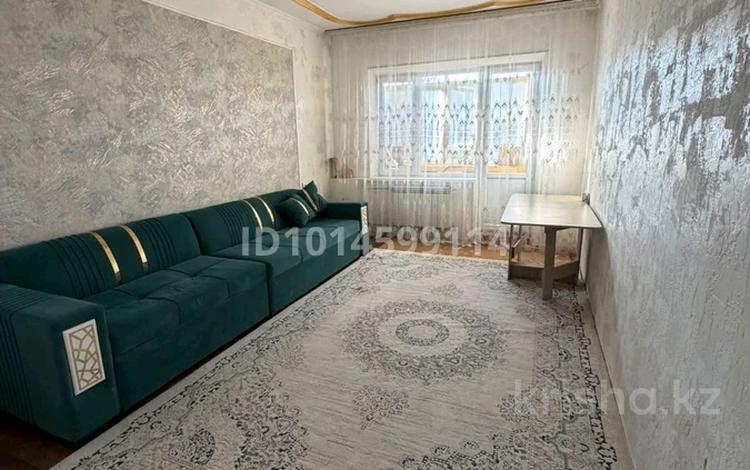 2-комнатная квартира · 52 м², мкр Алатау 40 за 100 000 ₸ в Таразе — фото 2