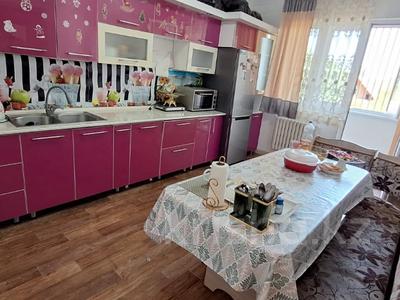 2-бөлмелі пәтер · 93 м² · 3/16 қабат, мкр Шугыла, Жуалы, бағасы: 38 млн ₸ в Алматы, Наурызбайский р-н