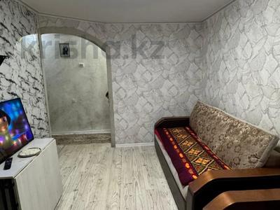 Пәтерлер в Абай обл.: 3-бөлмелі пәтер · 52.9 м² · 4/4 қабат, Титова, бағасы: 15 млн 〒 3-бөлмелі пәтер · 52.9 м² · 4/4 қабат, Титова, бағасы: 15 млн 〒 в Семее