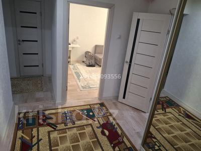 2-бөлмелі пәтер · 54 м² · 4/5 қабат, мкр 8, Марат Оспанова 58/1, бағасы: 19 млн ₸ в Актобе
