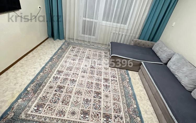 3-бөлмелі пәтер · 71 м² · 6/9 қабат, Шакарима 42 — Центр , Черемушка, бағасы: 280 000 ₸ в Семее — фото 2