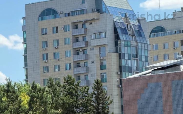 5-комнатная квартира · 188 м² · 5/15 этаж, Алихана Бокейхана 16 — В р-не. Сарыарка. Набережная Парка. за 105.5 млн ₸ в Астане, Сарыарка р-н — фото 24