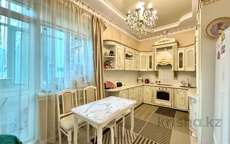 2-бөлмелі пәтер · 58.8 м² · 1/15 қабат, Кабанбай батыра 46, бағасы: 39 млн ₸ в Астане, Есильский р-н — фото 2