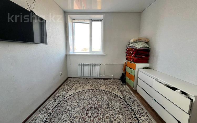 1-бөлмелі пәтер · 32 м² · 4/4 қабат, Гагарина, бағасы: ~ 8.3 млн ₸ в Уральске — фото 2