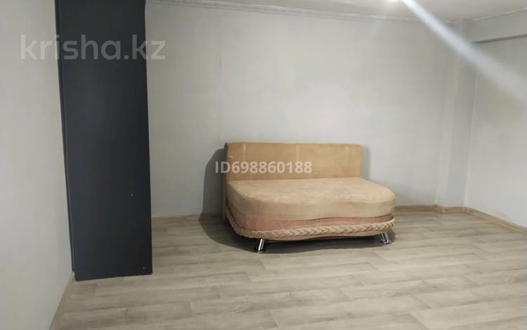 1 бөлме · 50 м² · 1 қабат, Юбилейная 11 — Чехова и Аспара, бағасы: 90 000 ₸ в Астане, Сарыарка р-н — фото 2