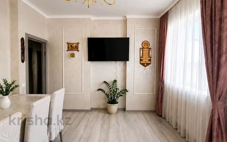 3-комнатная квартира · 74.2 м² · 18/20 этаж, мкр Юго-Восток, Волочаевская за 32.4 млн ₸ в Караганде, Казыбек би р-н — фото 2