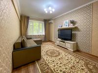 2-комнатная квартира, 50 м², 1 этаж посуточно, Ахметова 42 — Майлина за 16 000 〒 в Алматы, Турксибский р-н