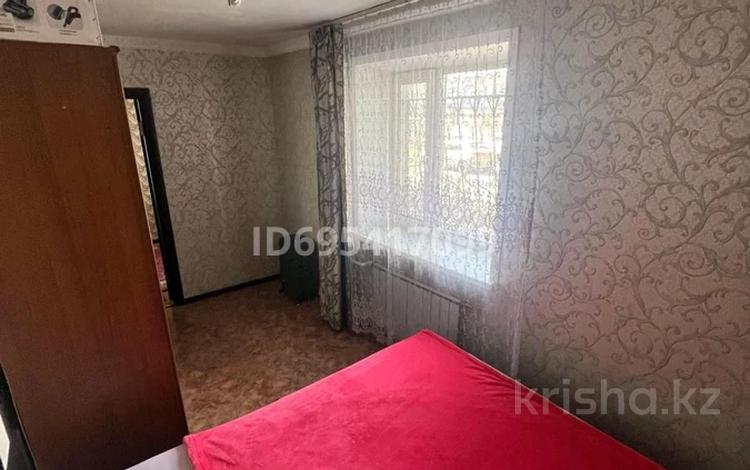 3-комнатная квартира, 51 м², 1/5 этаж, Абая 17 за 10 млн 〒 в Сарани — фото 15