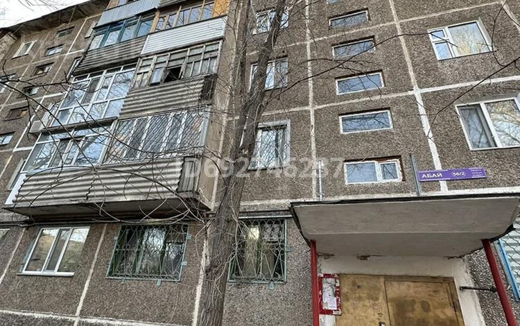 2-комнатная квартира, 46 м², 5/5 этаж, Абая 56/2 за 6.5 млн 〒 в Темиртау — фото 2