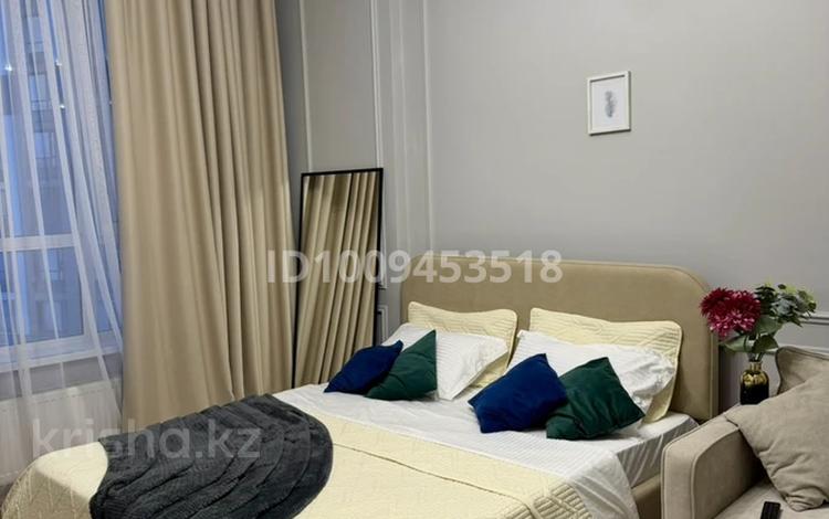1-комнатная квартира · 42 м² · 4/12 этаж, Санжара Асфендиярова 12 за 10 000 〒 в Астане, Нура р-н — фото 2
