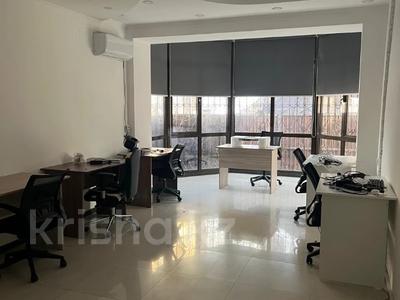 Отдельный дом · 7 комнат · 430 м², мкр Горный Гигант за 2.4 млн 〒 в Алматы, Медеуский р-н