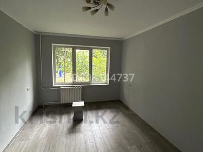 3-бөлмелі пәтер, 60 м², 1/5 қабат ай сайын, Радостовца 49, бағасы: 400 000 〒 в Алматы, Алмалинский р-н