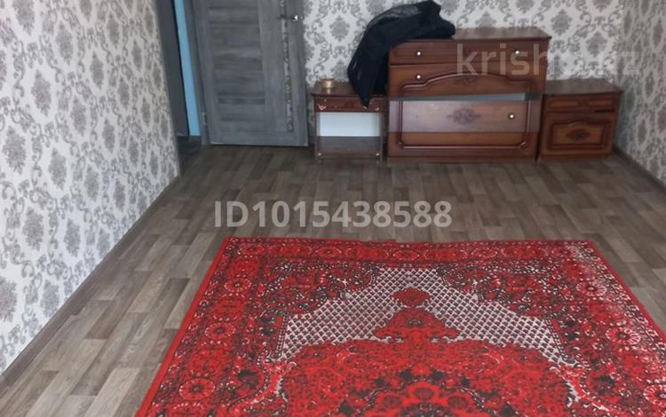 1-комнатная квартира · 32 м² · 1/5 этаж, 11-й микрорайон 195 за 13.5 млн ₸ в Шымкенте, Енбекшинский р-н — фото 2