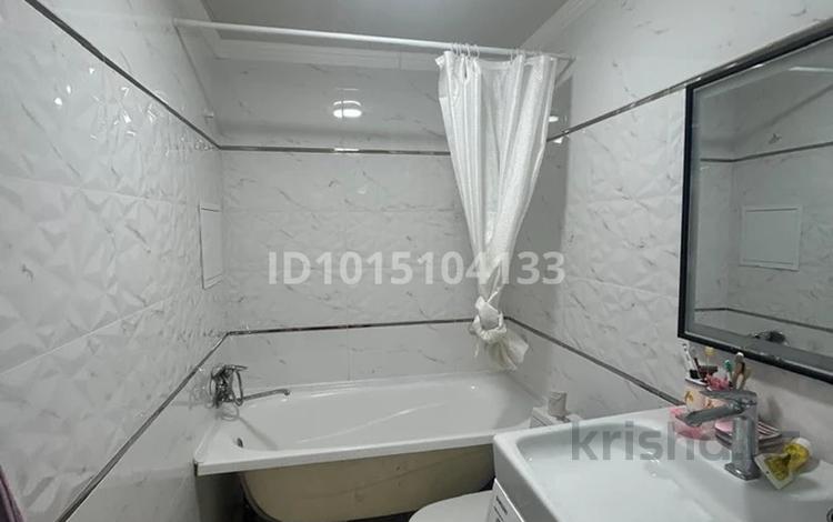 2-комнатная квартира · 58.8 м² · 1/4 этаж, 4-й мкр 50 за 15.5 млн ₸ в Актау — фото 2