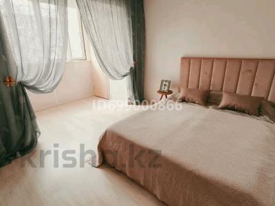 5-комнатная квартира · 70 м² · 3/5 этаж, Советская 14 — За магазином Plaza за 350 000 ₸ в Бурабае