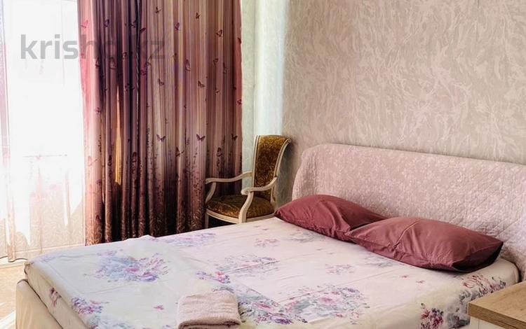 3-комнатная квартира · 85 м² · 4/4 этаж, Толе би 48 — Площад, центр города за 200 000 ₸ в Таразе — фото 11