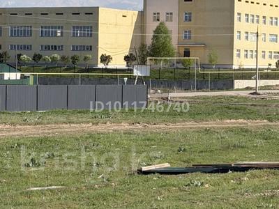 Жер телімі · 4 сотық, Астана — Возле школы, бағасы: 3 млн ₸ в Береке