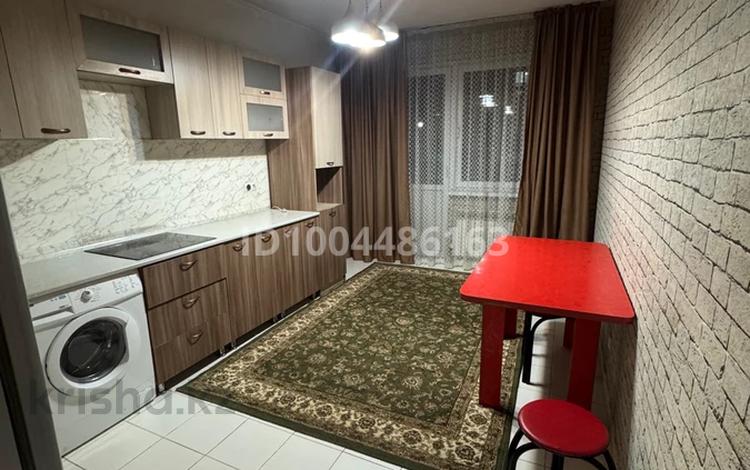 1-комнатная квартира · 43.4 м² · 1/12 этаж, мкр Дарабоз за 200 000 ₸ в Алматы, Алатауский р-н — фото 2