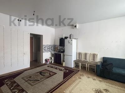 1-комнатная квартира · 36.7 м² · 1/3 этаж, Шарипова 2 за 10.8 млн ₸ в Усть-Каменогорске