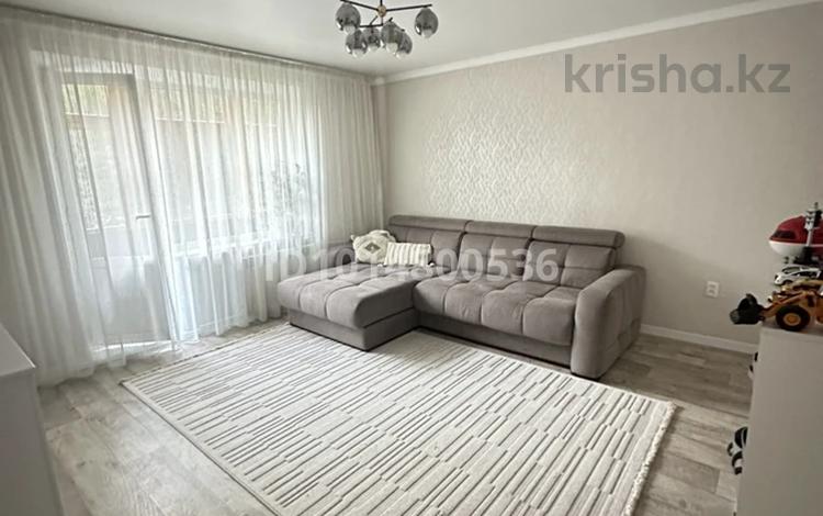 2-бөлмелі пәтер · 51 м² · 1/5 қабат, 22-шағынаудан 32, бағасы: 17.5 млн ₸ в Караганде, Алихана Бокейханова р-н — фото 2