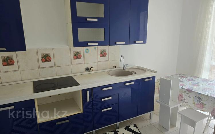 3-комнатная квартира · 85 м² · 1/9 этаж, мкр Аккент — Райымбека за 320 000 ₸ в Алматы, Алатауский р-н — фото 2