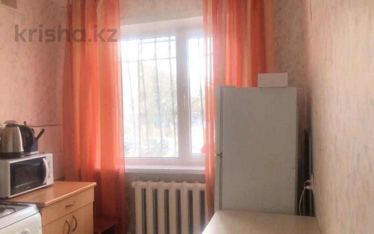 1-бөлмелі пәтер · 30 м² · 1/5 қабат, мкр Юго-Восток, Республики 20, бағасы: 11.5 млн ₸ в Караганде, Казыбек би р-н — фото 4