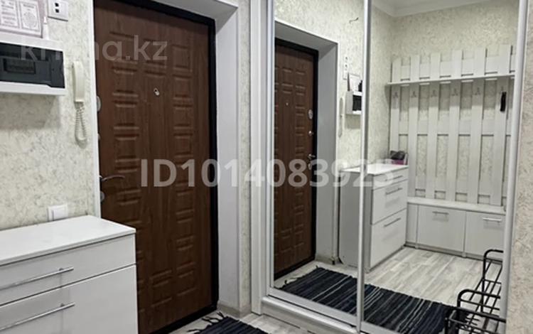 2-бөлмелі пәтер · 74 м² · 6/9 қабат, 28-шағынаудан, Шахтеров 23/7 — Шахтеров строителей, бағасы: 300 000 ₸ в Караганде, Казыбек би р-н — фото 2