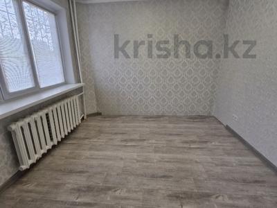 4-комнатная квартира · 61.2 м² · 1/5 этаж, Пшенбаева 29А — 7 гимназия за 22 млн 〒 в Экибастузе