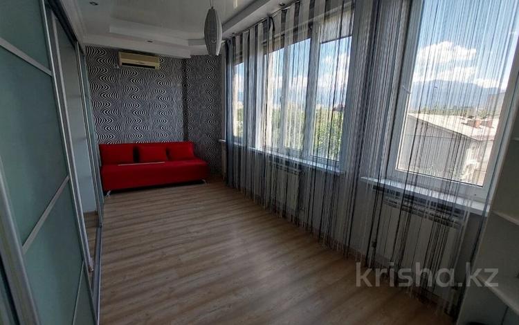 3-бөлмелі пәтер · 98 м² · 5/9 қабат, Богенбай батыра 279, бағасы: 70.7 млн ₸ в Алматы, Алмалинский р-н — фото 2
