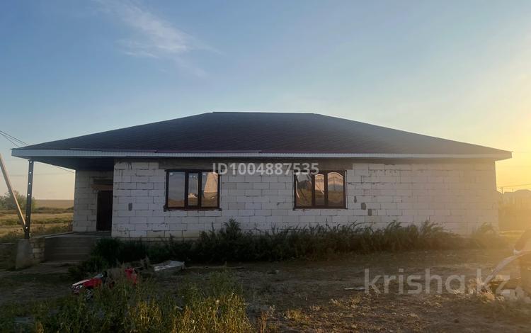 Отдельный дом · 4 комнаты · 200 м² · 10 сот., Сазда-2 , Шанин 372 за 15 млн ₸ в Актобе — фото 2