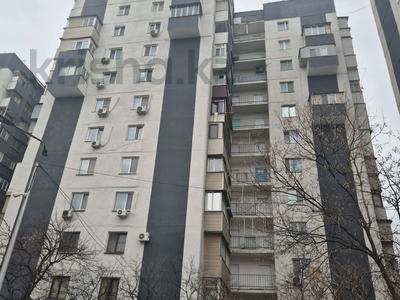 2-бөлмелі пәтер · 53 м² · 10/12 қабат, мкр Аксай-1А 13, бағасы: 28.5 млн ₸ в Алматы, Ауэзовский р-н