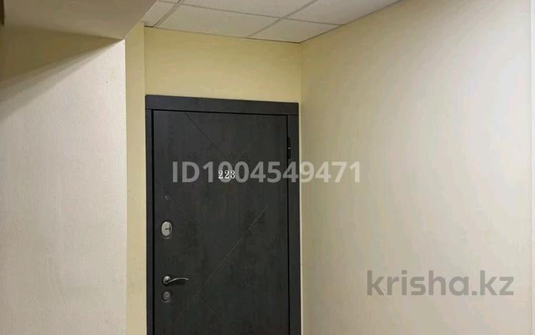 4-комнатная квартира · 100 м² · 11/18 этаж, Навои 208 — Торайгырова за 550 000 〒 в Алматы, Бостандыкский р-н — фото 2