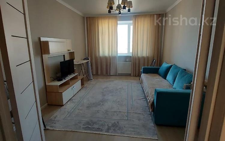 1-бөлмелі пәтер · 42 м² · 9/9 қабат, Просп. Аль-Фараби 46, бағасы: 190 000 ₸ в Астане, Есильский р-н — фото 2