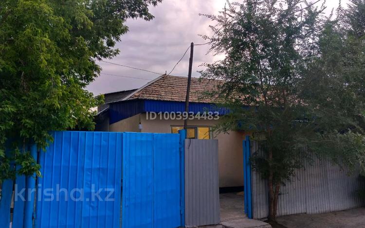 Часть дома · 3 комнаты · 120 м² · 5 сот., Алтынсарина 1 кв 1-2 — Возле центральное мечета за 9 млн 〒 в  — фото 2