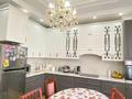 5-бөлмелі пәтер · 200 м² · 9/10 қабат, Мәңгілік Ел 22, бағасы: 86 млн ₸ в Астане, Есильский р-н — фото 3