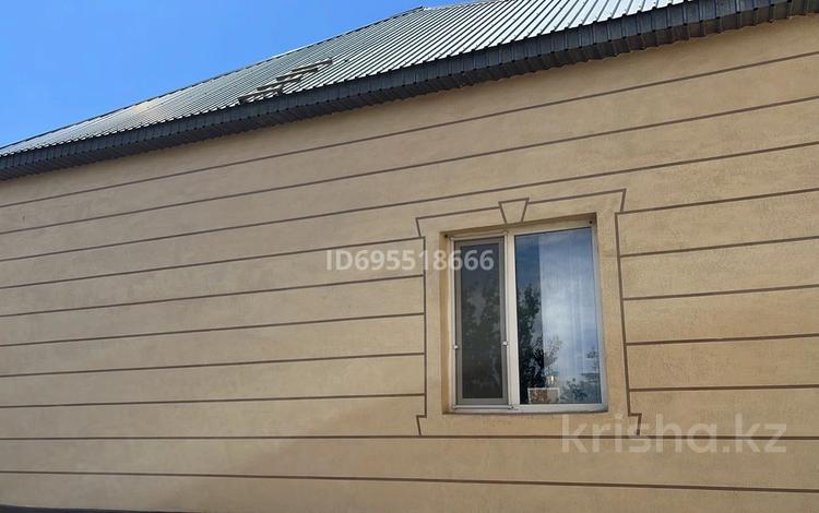 Жеке үй · 4 бөлме · 130 м² · 9 жүзд., Арай-16 14 — Арай-1 , уг. Әбдімомынов. Рядом с Таун Хаус Шаңырақ, бағасы: 25 млн ₸ в  — фото 2