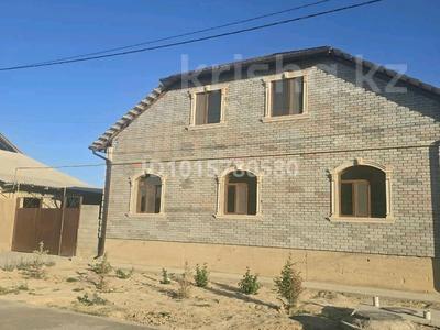 Жеке үй · 4 бөлме · 200 м² · 10 жүзд., Каз Туган Жырау 42, бағасы: 1 млн ₸ в Туркестане