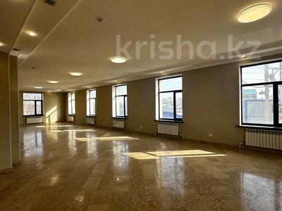 Свободное назначение, офисы, магазины и бутики, склады, общепит, бани, гостиницы и зоны отдыха, фитнес и спорт, медцентры и аптеки, образование, развлечения, конференц-залы, кабинеты и рабочие места, студии · 560 м² за 2.5 млн 〒 в Караганде, Казыбек би р-н