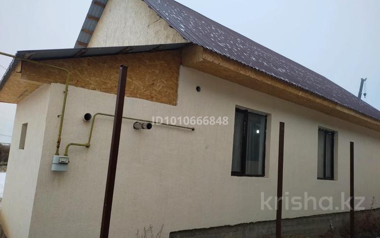 Жеке үй · 2 бөлме · 80 м² · 6 жүзд., Улы дала 10 — Мкр Карлығаш, бағасы: 23 млн ₸ в Каскелене — фото 2