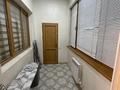 2-комнатная квартира · 90 м² · 8/8 этаж, Туркестанская 55 за 300 000 ₸ в Шымкенте — фото 6