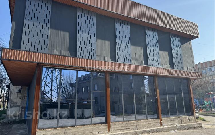 Свободное назначение, офисы, магазины и бутики, общепит, салоны красоты, фитнес и спорт, медцентры и аптеки, образование, развлечения, конференц-залы, кабинеты и рабочие места, студии · 100 м² за ~ 1.2 млн 〒 в Шымкенте, Туран р-н — фото 30