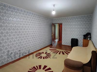 2-бөлмелі пәтер · 47.2 м² · 2/5 қабат, Майкудук, 16й микрорайон 39, бағасы: 12.8 млн 〒 в Караганде, Алихана Бокейханова р-н