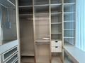 4-бөлмелі пәтер · 225 м² · 2/3 қабат, Микрорайон Мирас, бағасы: 5 млн ₸ в Алматы, Бостандыкский р-н — фото 15