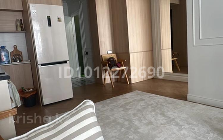 2-бөлмелі пәтер · 53 м² · 2/6 қабат, мкр. Нуркент 9к10блок11, бағасы: 45 млн ₸ в Алматы, Алатауский р-н — фото 2