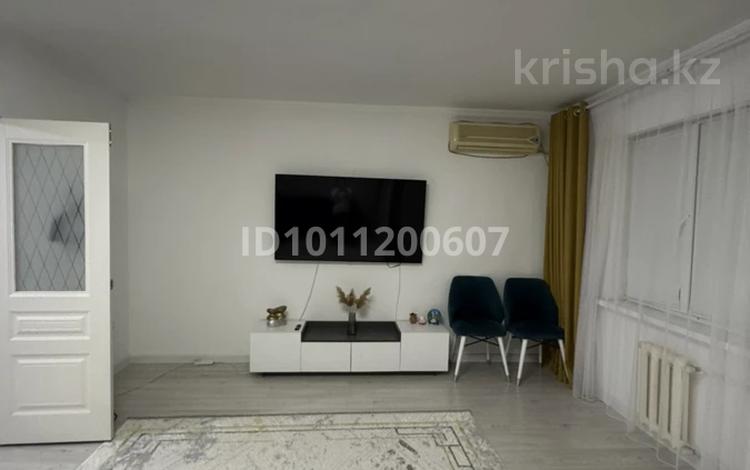 3-комнатная квартира · 86 м² · 4/5 этаж, мкр Жети Казына 4 за 33 млн 〒 в Атырау — фото 2