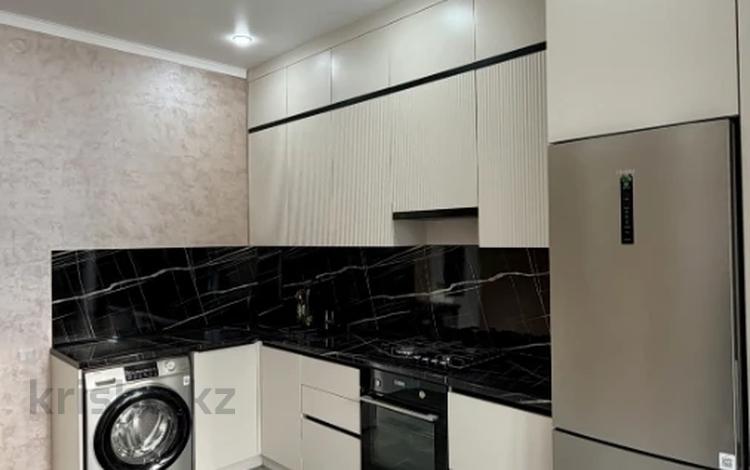 2-комнатная квартира · 55.5 м² · 8/8 этаж, Микрорайон Береке 77 за 38.5 млн ₸ в Костанае — фото 2