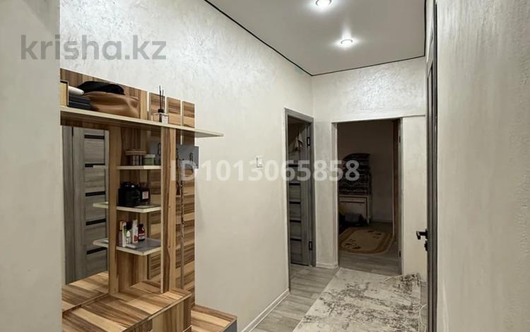 1-бөлмелі пәтер · 40.7 м² · 1/5 қабат, Айнабұлақ-3 ш/а. 39, бағасы: 27 млн ₸ в Алматы, Жетысуский р-н — фото 2
