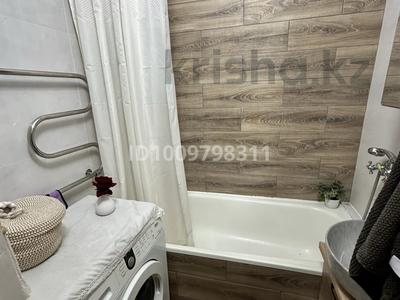 3-комнатная квартира · 68 м² · 11/12 этаж, мкр Аксай-2 13б — Саина за 45 млн ₸ в Алматы, Ауэзовский р-н